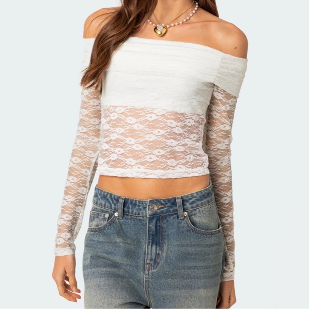 Edikted White Lace Off-Shoulder Long Sleeve